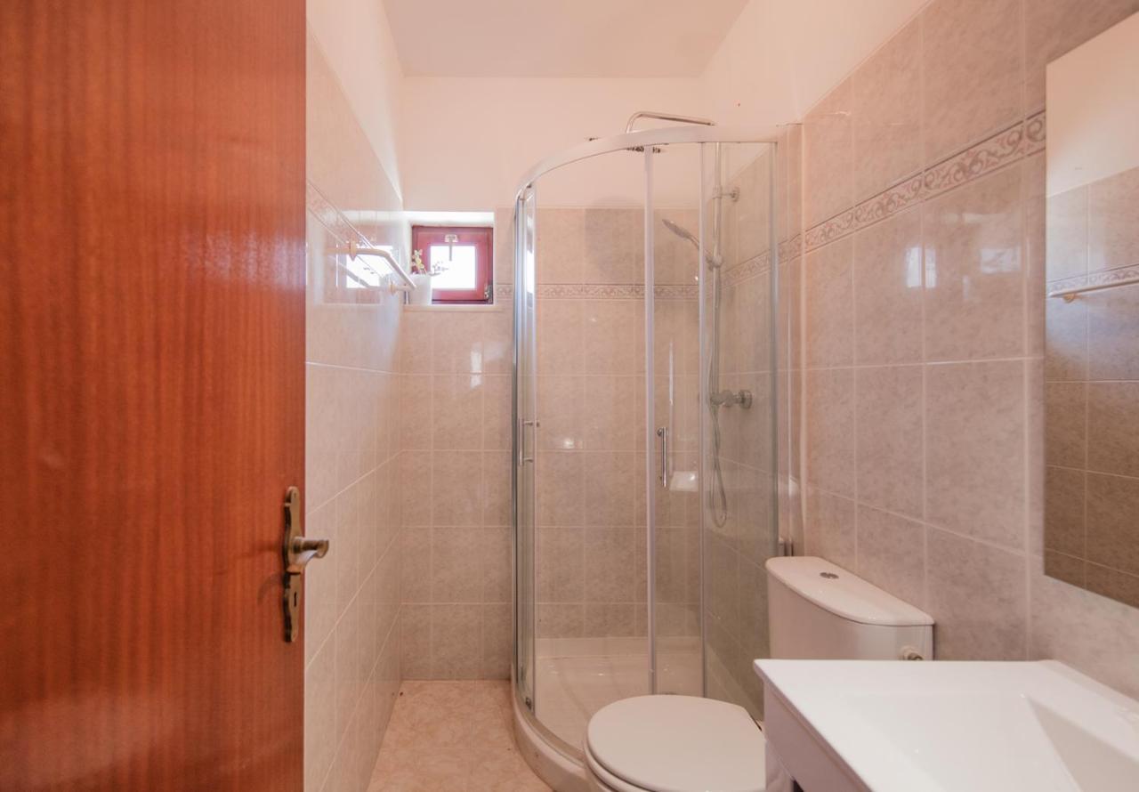 Appartamento Zambujeira Do Mar 4-Bed House Perfect For Families & Friends Esterno foto